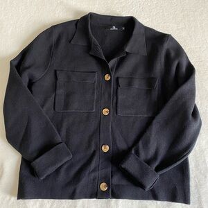 Classic Black Button-Up Women's Blazer